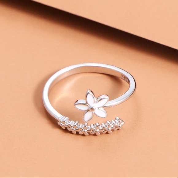 Silver Flower Cuff Ring - Picture 3 of 3